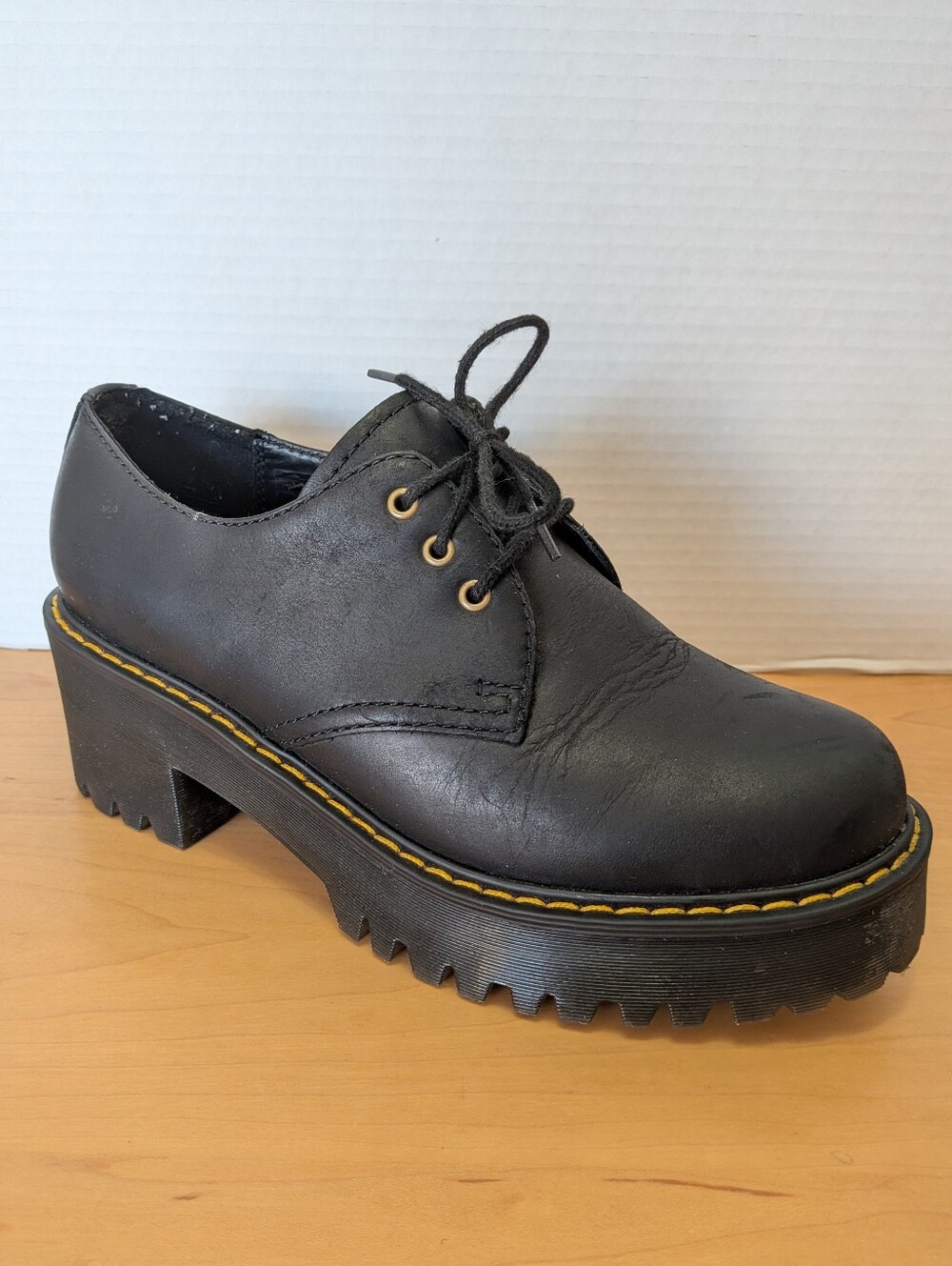 Dr Martens Shriver Low Women's Wyoming Leather Heeled Shoes 7 US Doc Platform